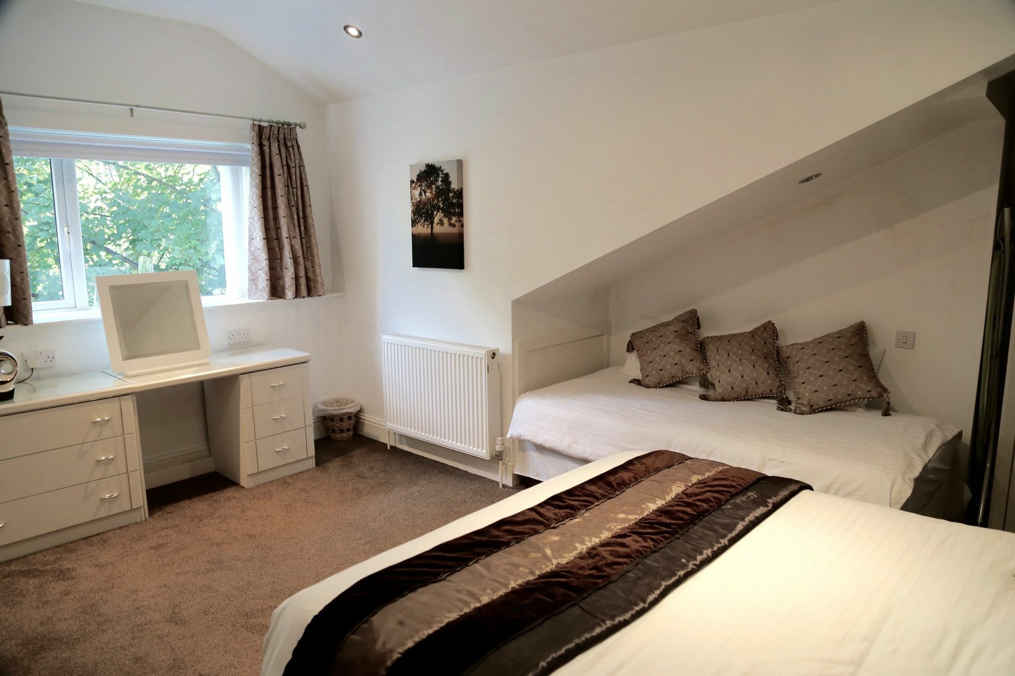 La Suisse Serviced Apartments แมนเชสเตอร์ ภายนอก รูปภาพ